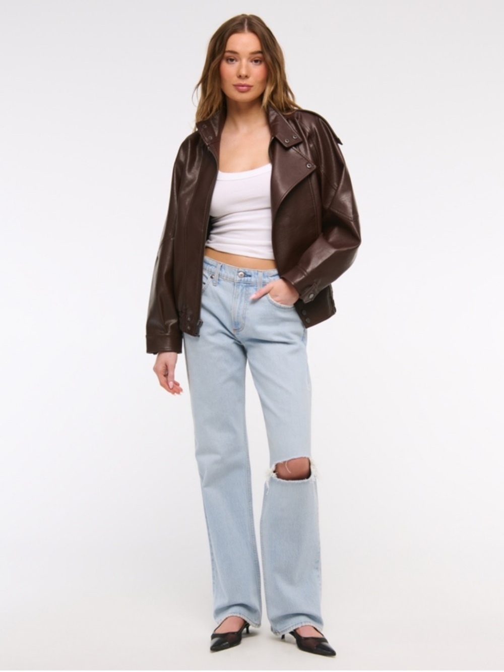 NWT Abercrombie The Baggy Low Rise Jeans in Light Destroy